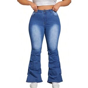 Women's Flared Jeans With Pleats
